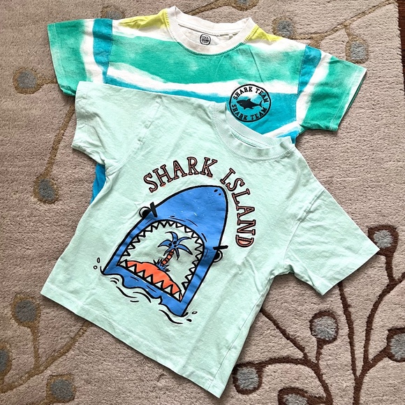 Kids Tshirts Size 4T - Picture 1 of 5